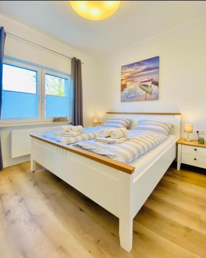 Duenenhaus Ferienwohnung De Dueuen Dree Wangerooge Esterno foto