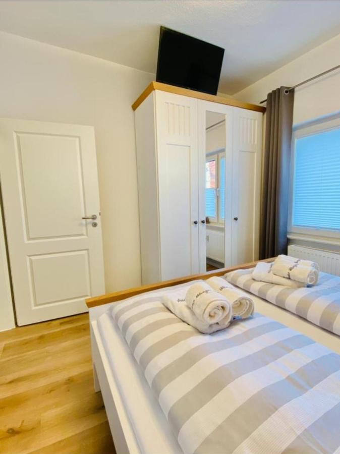 Duenenhaus Ferienwohnung De Dueuen Dree Wangerooge Esterno foto